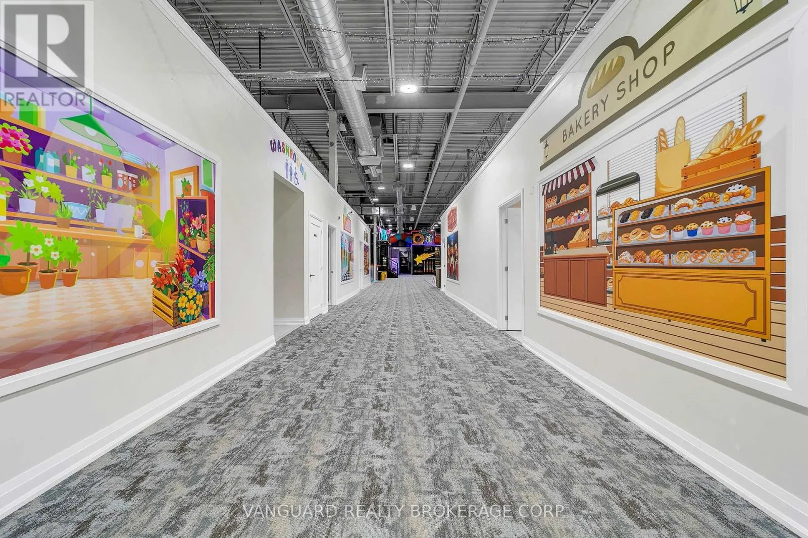1B - 18075 YONGE STREET