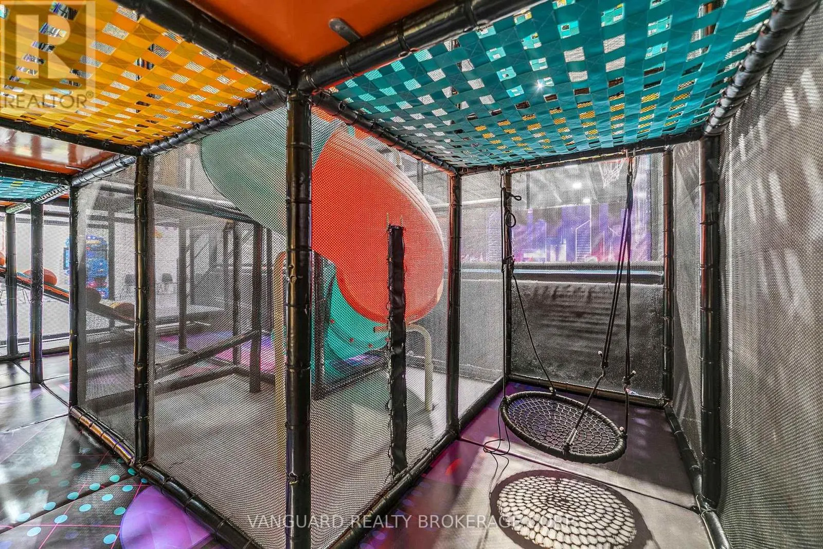 1B - 18075 YONGE STREET