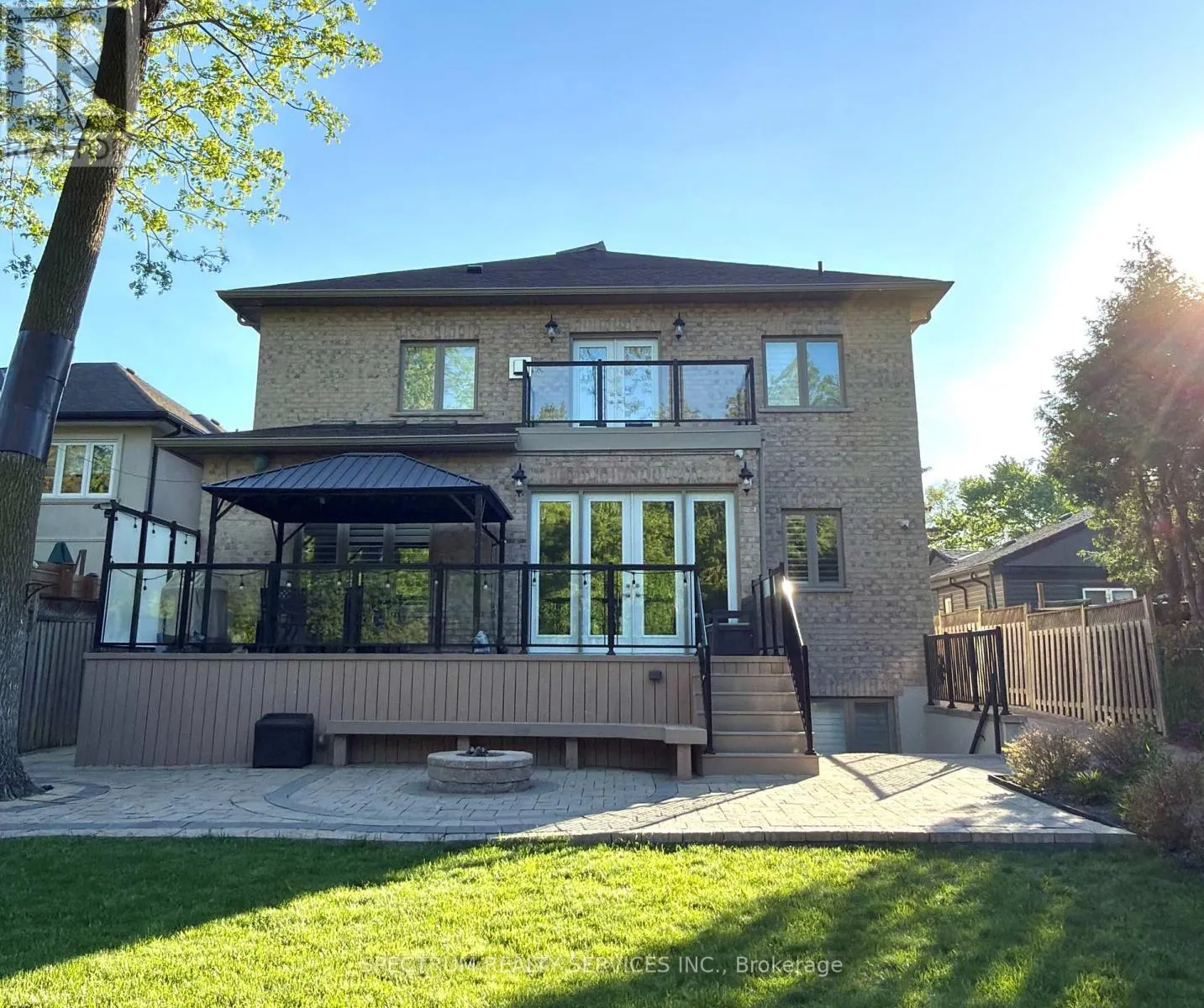 223 LENNOX AVENUE
