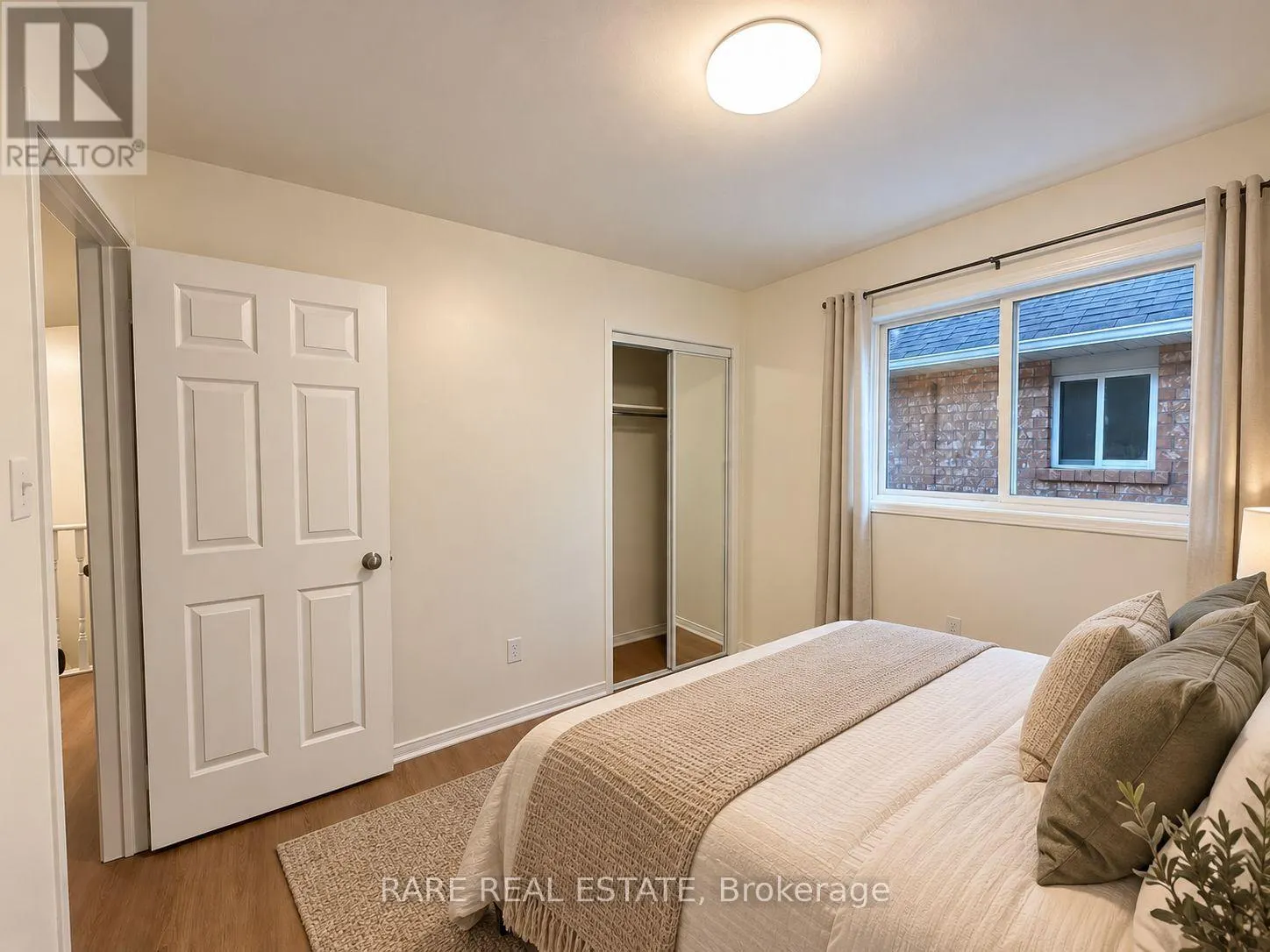 1045 CORRIE STREET