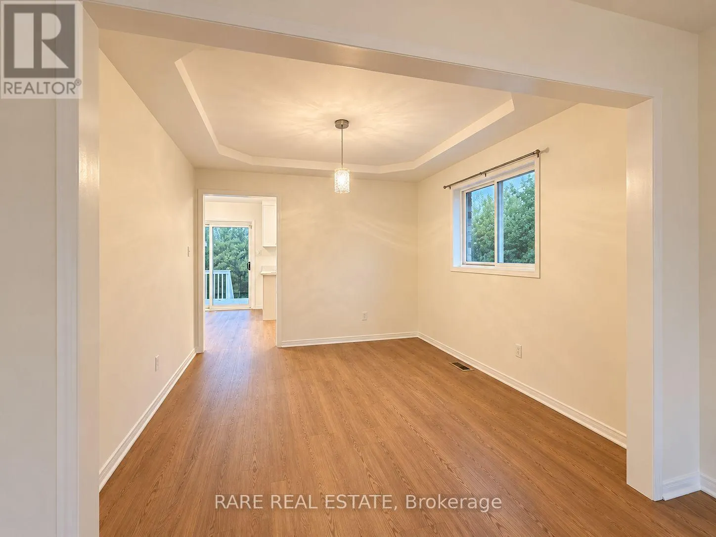 1045 CORRIE STREET