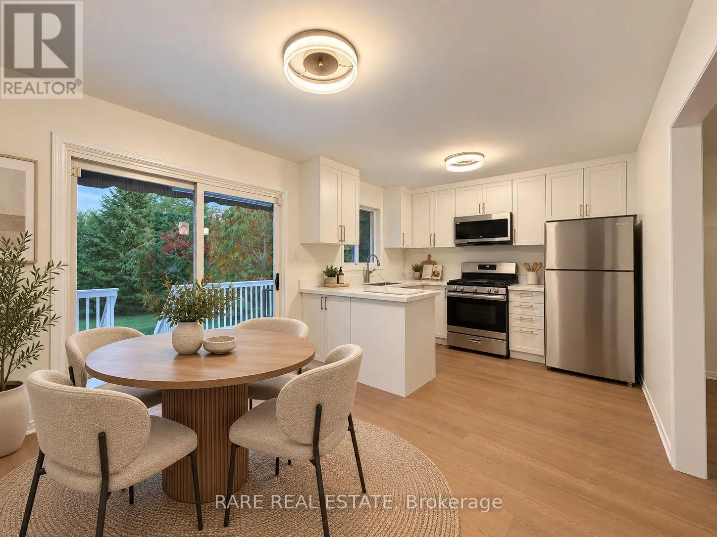 1045 CORRIE STREET
