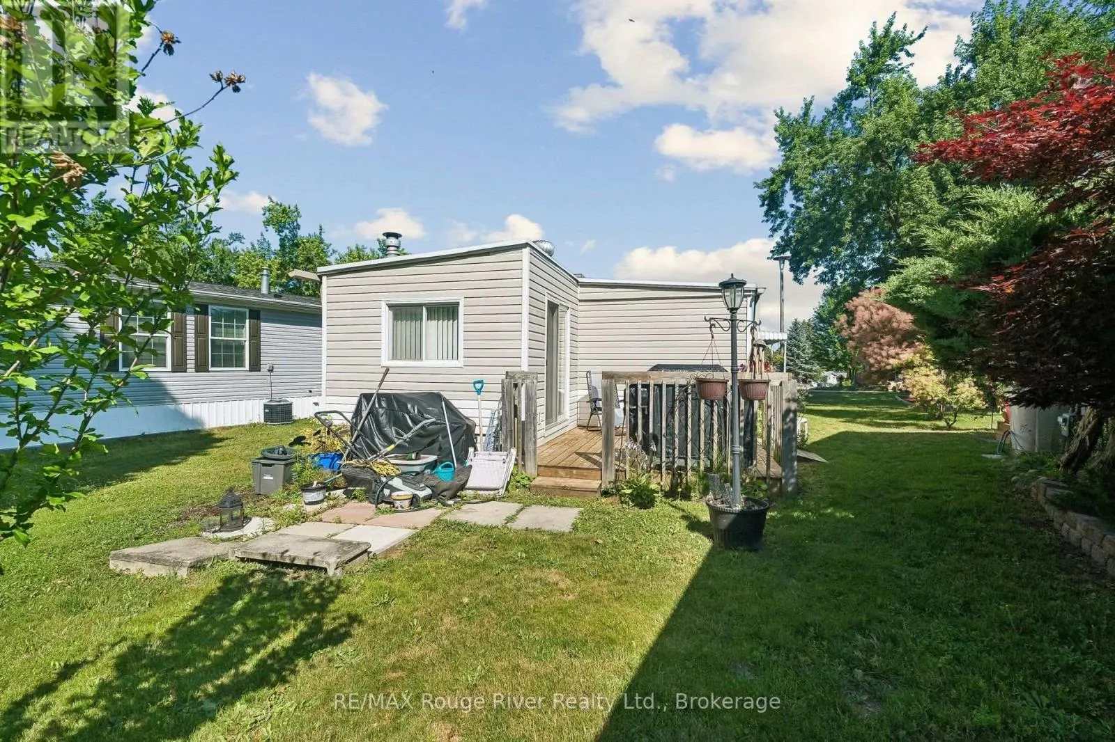 35 HAWTHORNE DRIVE