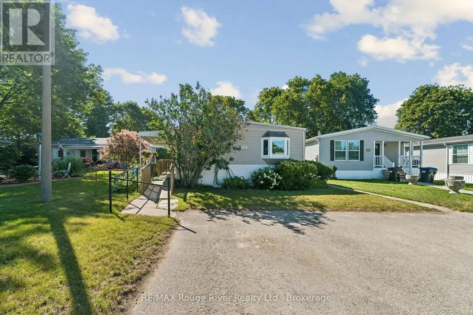 35 HAWTHORNE DRIVE
