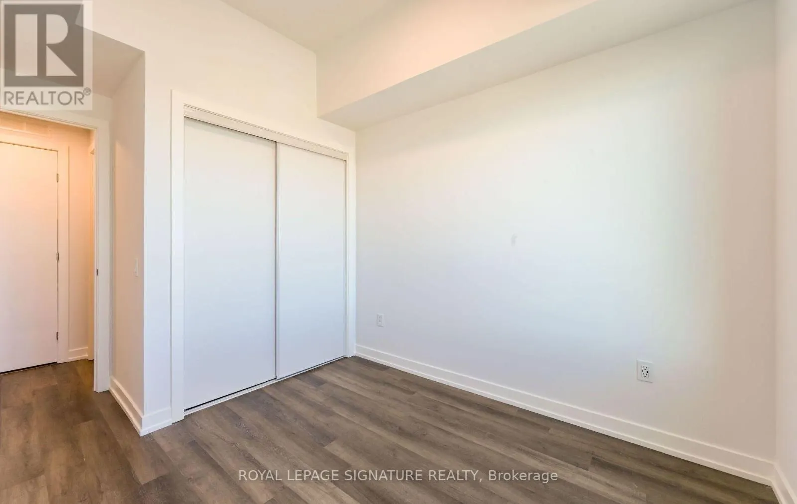 2609 - 5 MEADOWDALE ROAD