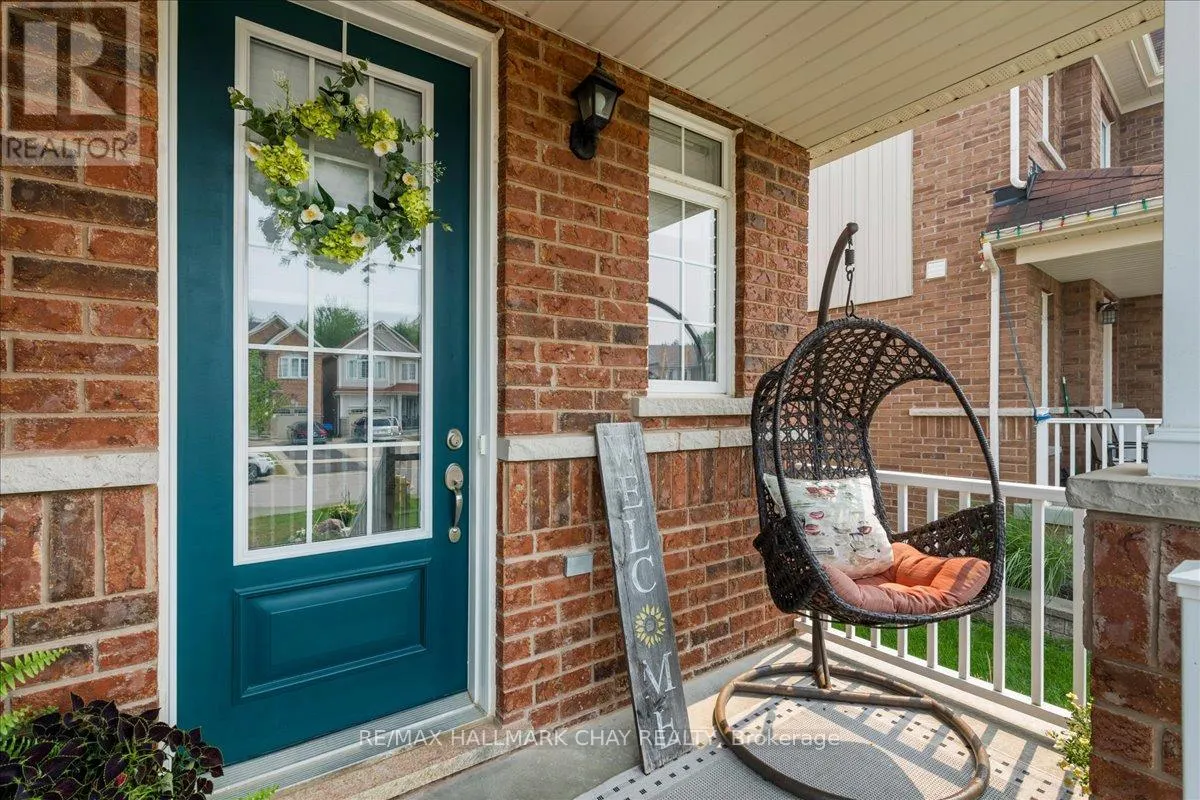 27 BLANCHARD CRESCENT