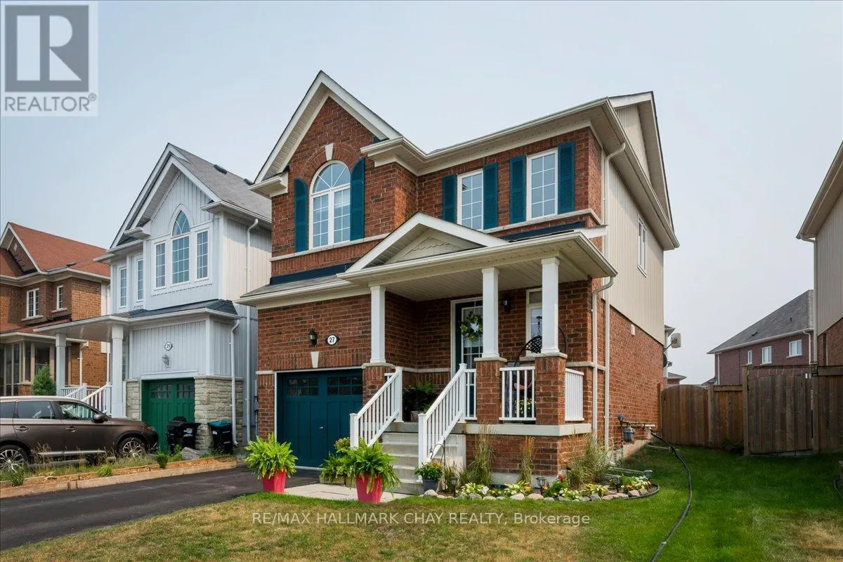 27 BLANCHARD CRESCENT
