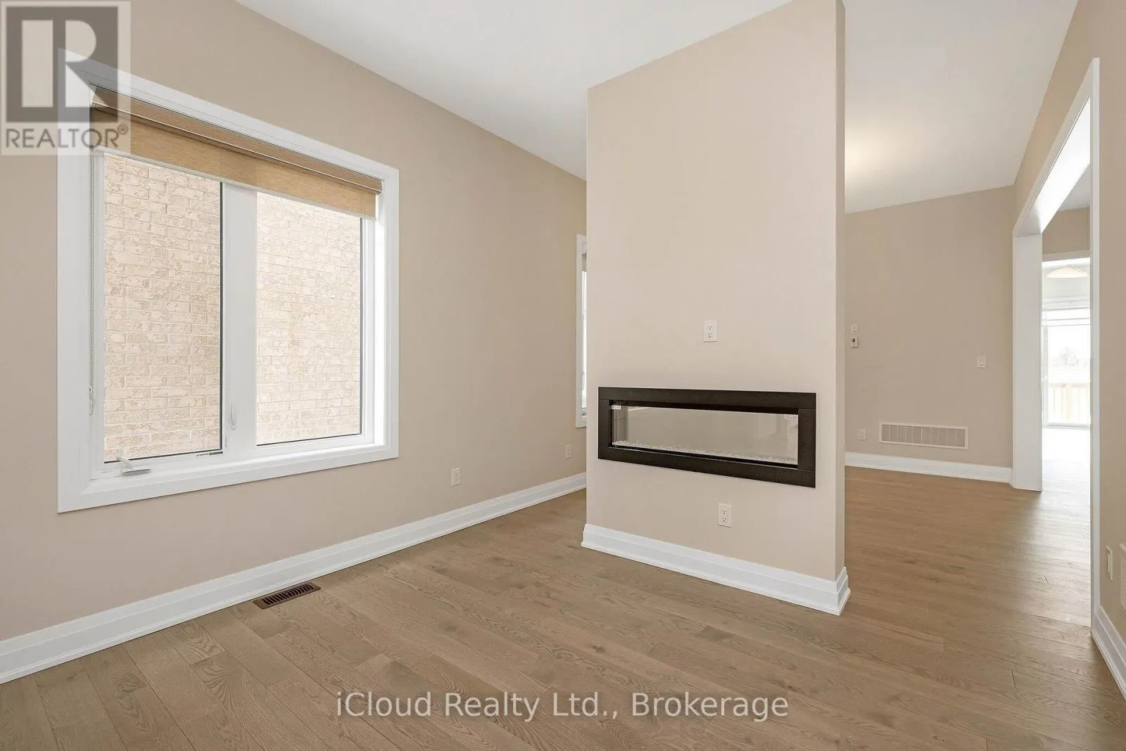 38 PINE HILL CRESCENT