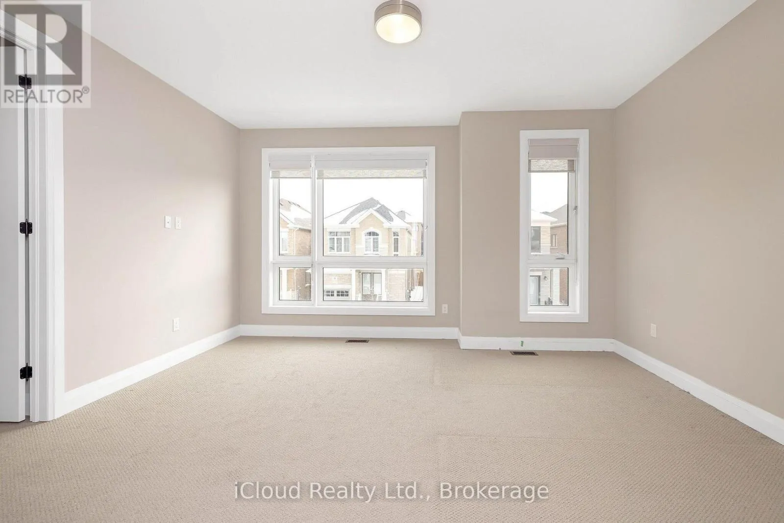 38 PINE HILL CRESCENT