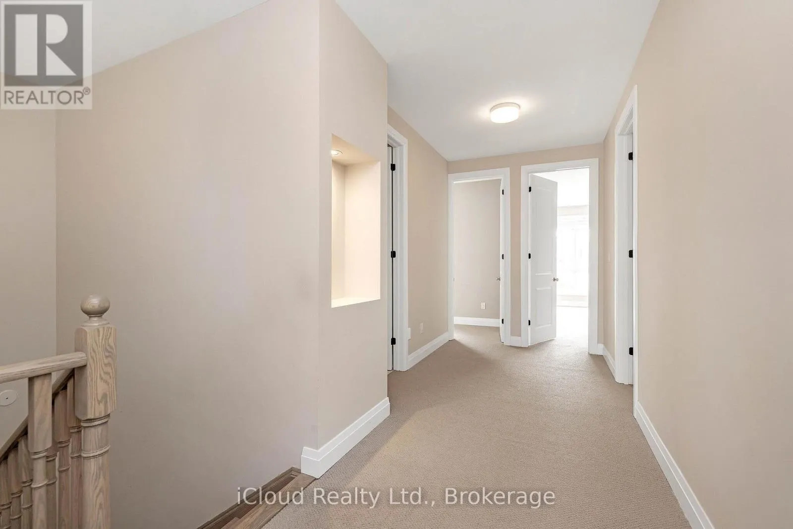 38 PINE HILL CRESCENT