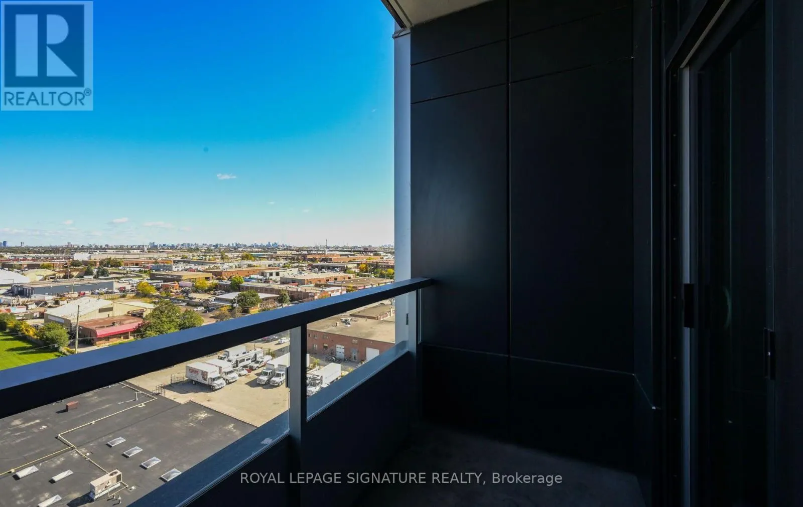 2404 - 5 MEADOWDALE ROAD