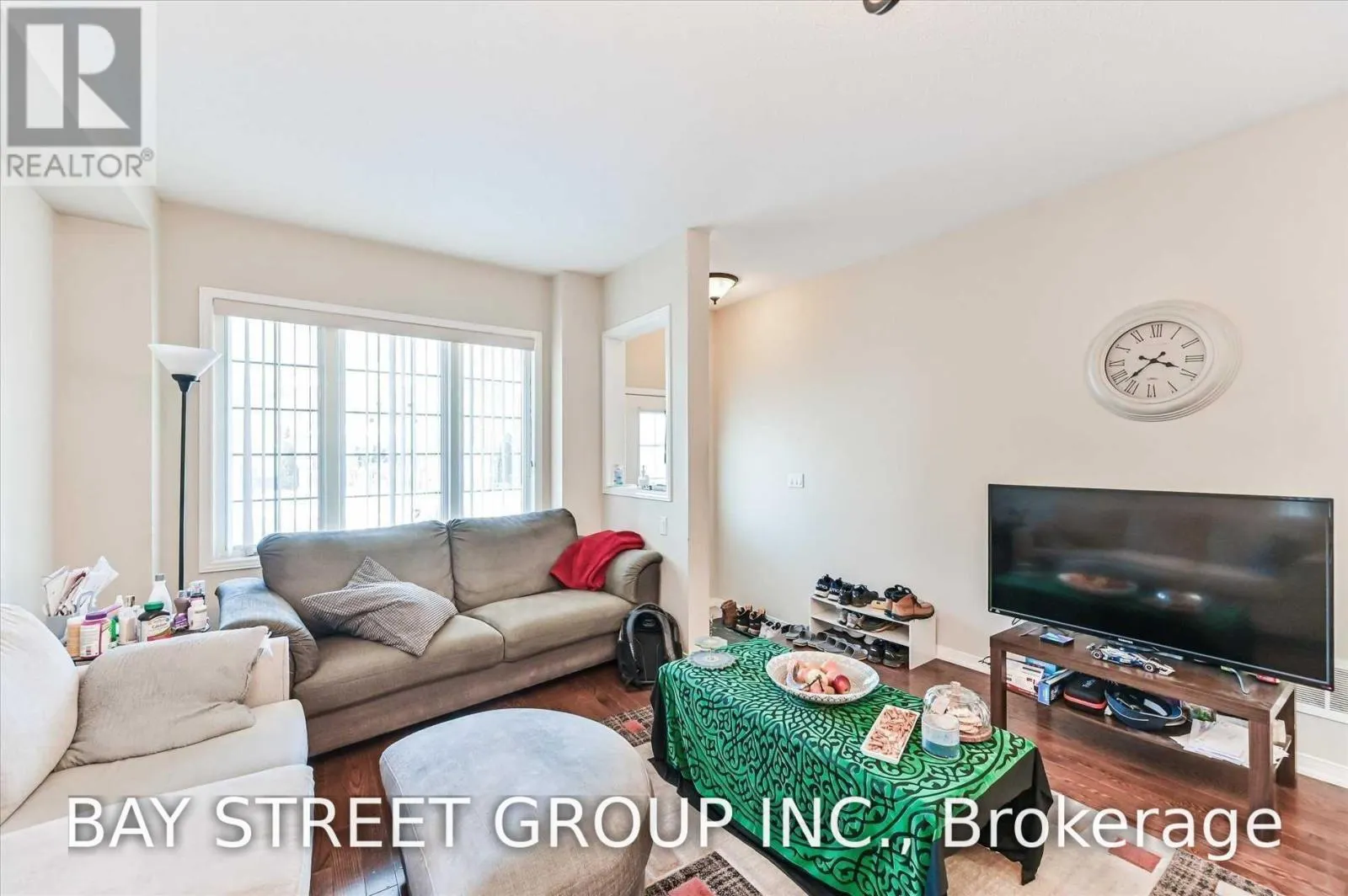 31 LEVELLANDS CRESCENT
