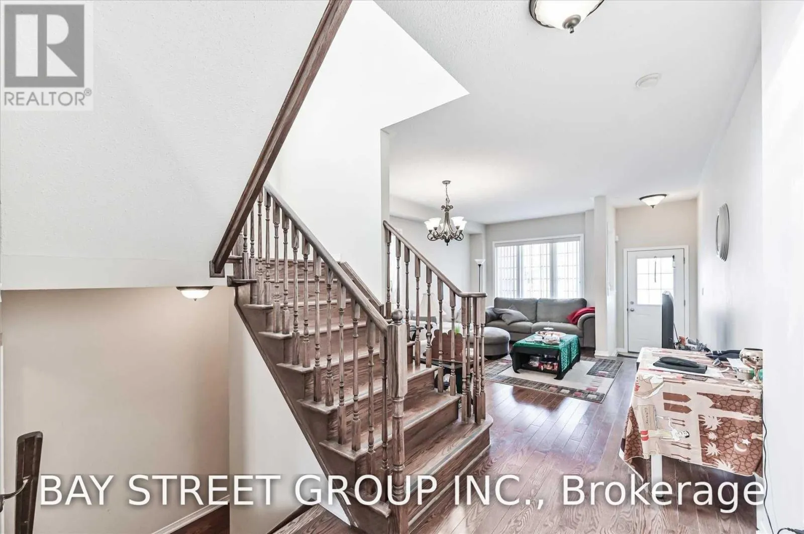 31 LEVELLANDS CRESCENT