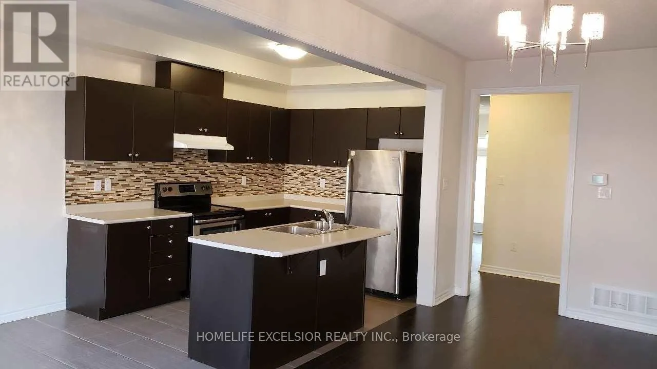 12 BLACK LOCUST DRIVE