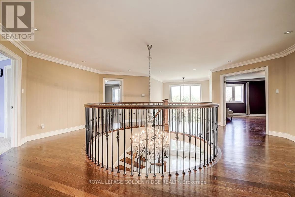 725 EXCELLER CIRCLE