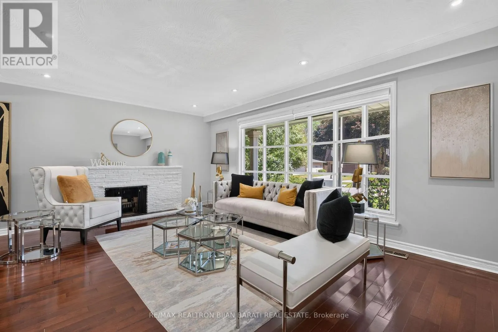 215 GRANDVIEW AVENUE