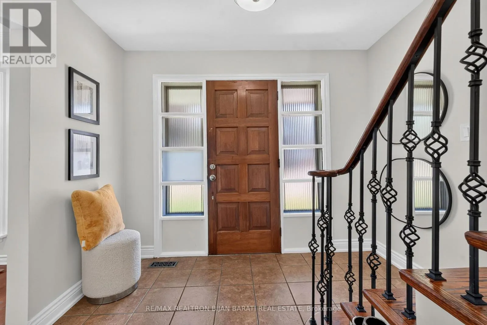 215 GRANDVIEW AVENUE