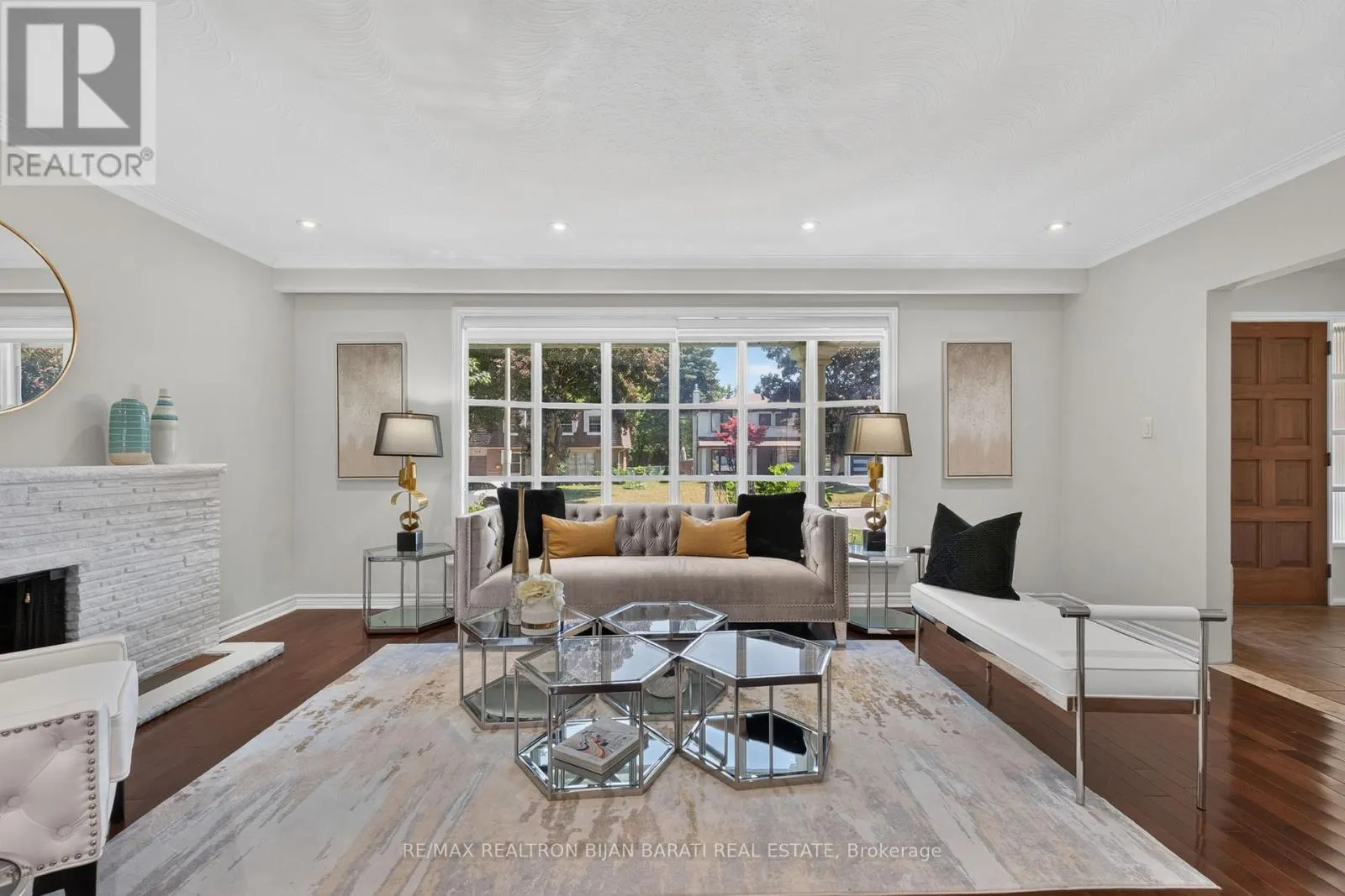 215 GRANDVIEW AVENUE