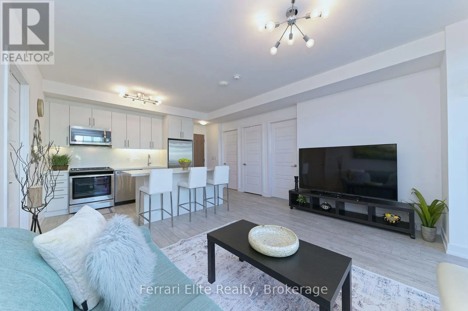C307 - 301 SEA RAY AVENUE