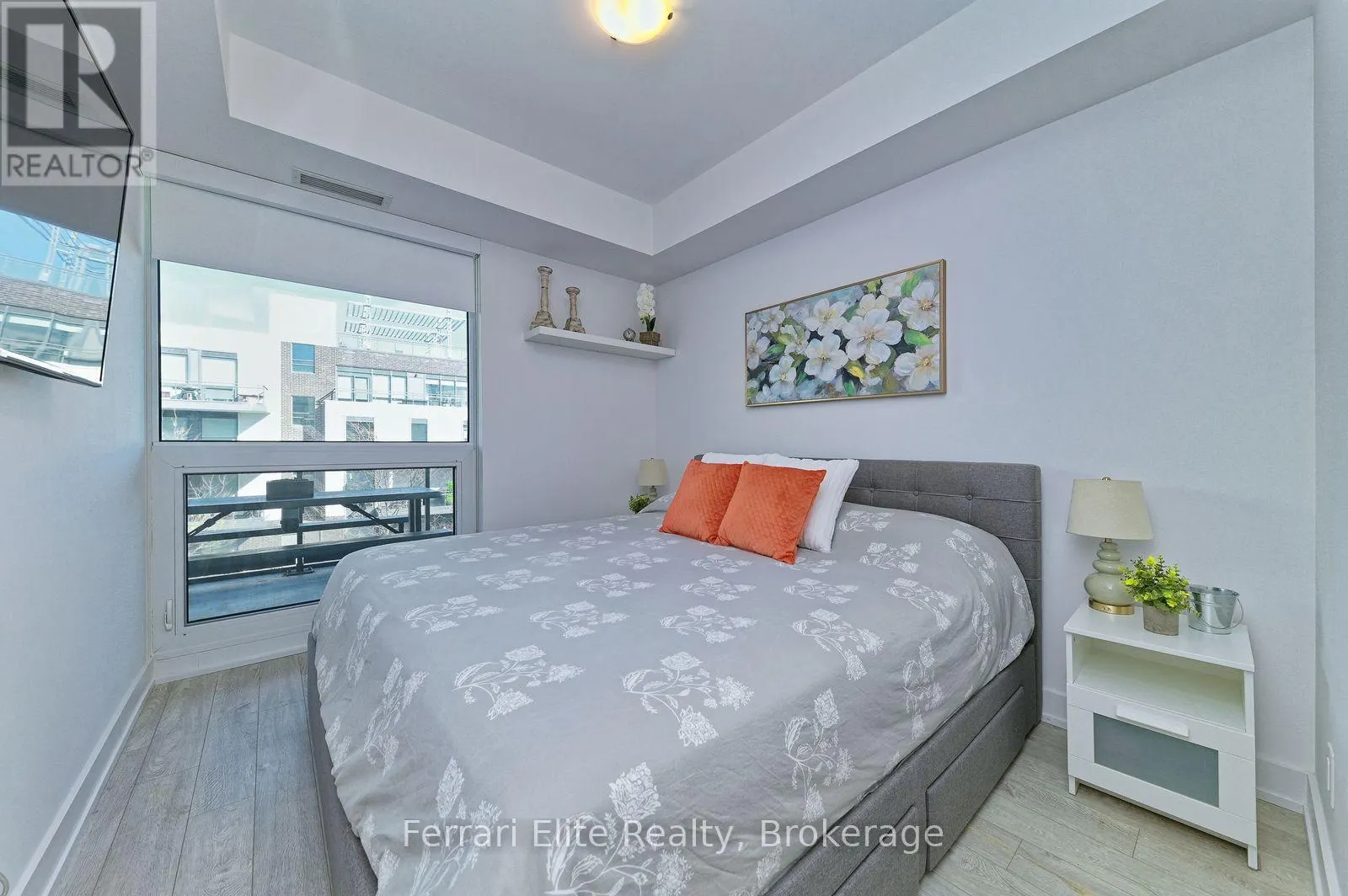 C307 - 301 SEA RAY AVENUE