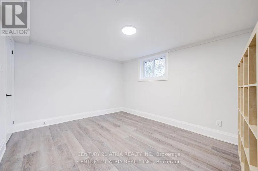 33 SIR BRANDILES PLACE