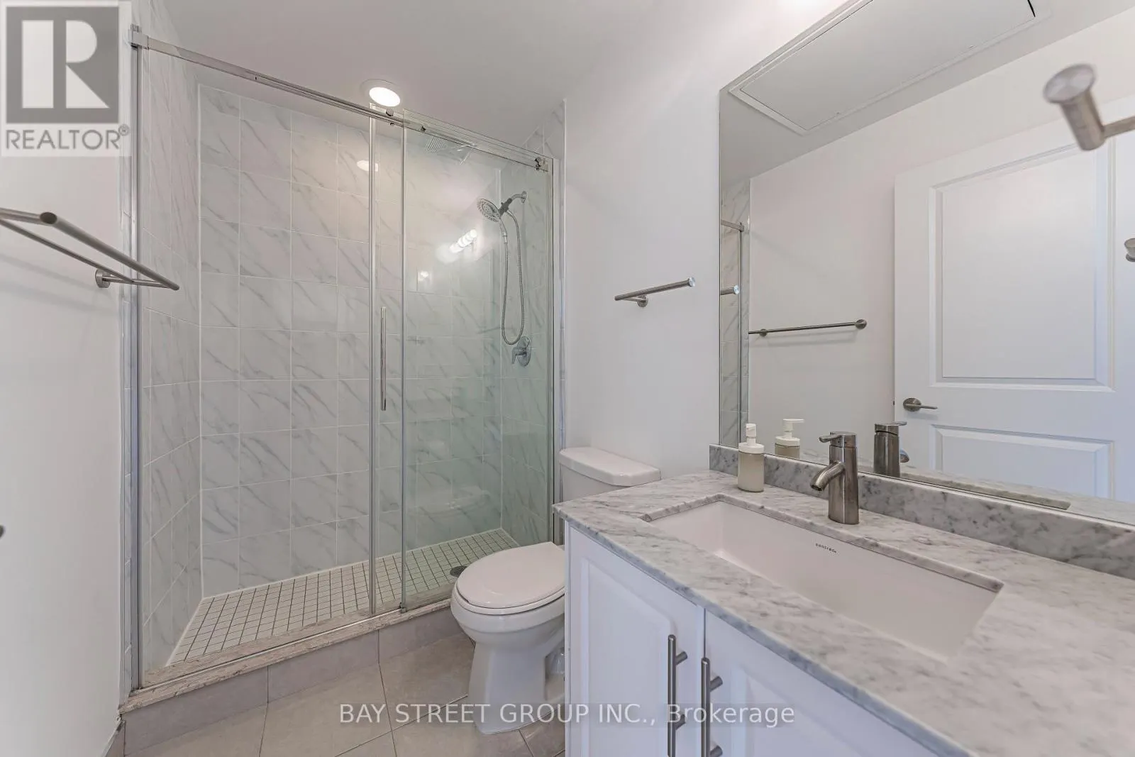 1905 - 9506 MARKHAM ROAD