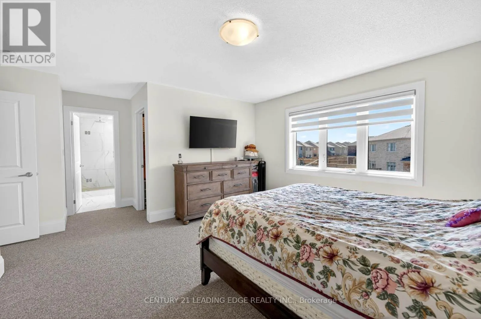 235 FERRAGINE CRESCENT