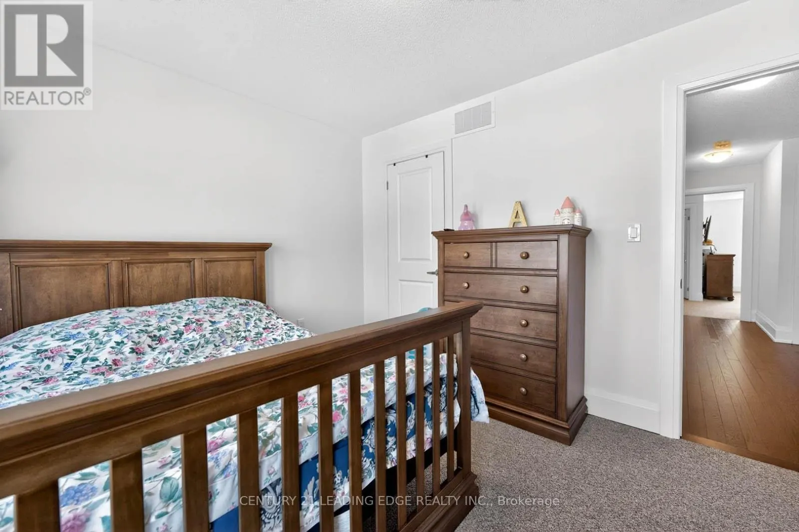 235 FERRAGINE CRESCENT