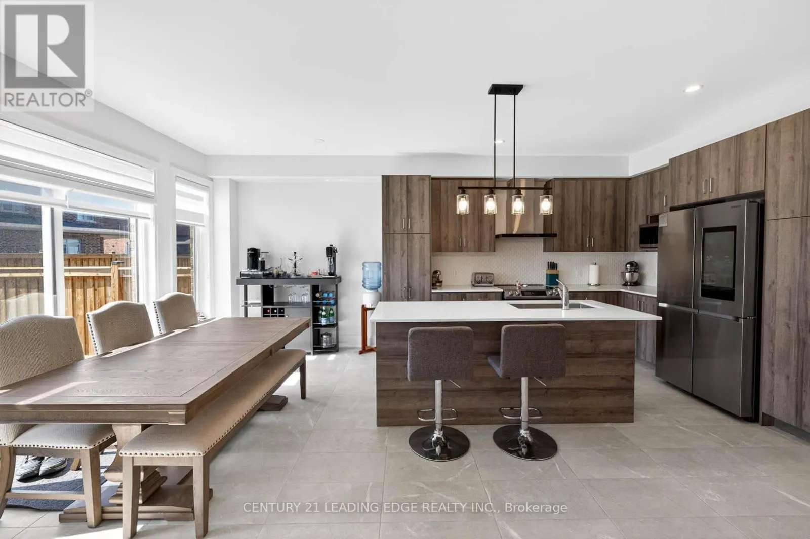 235 FERRAGINE CRESCENT