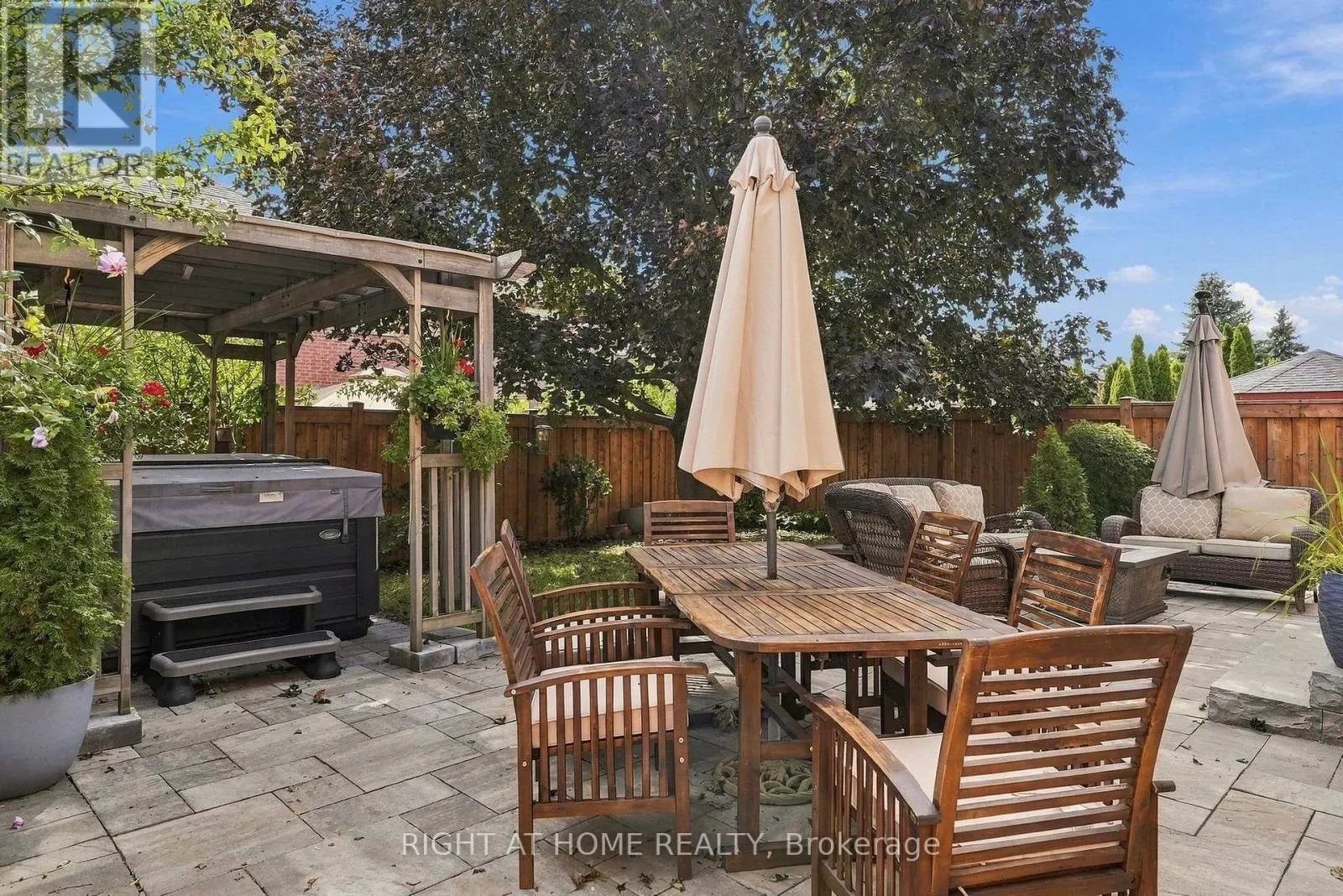 71 VENETO DRIVE