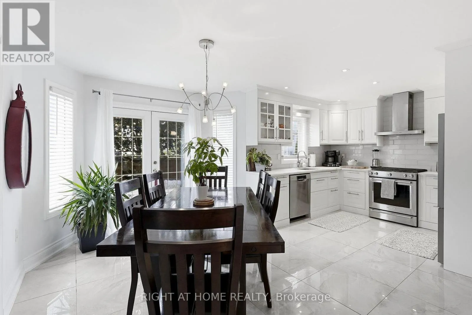 71 VENETO DRIVE