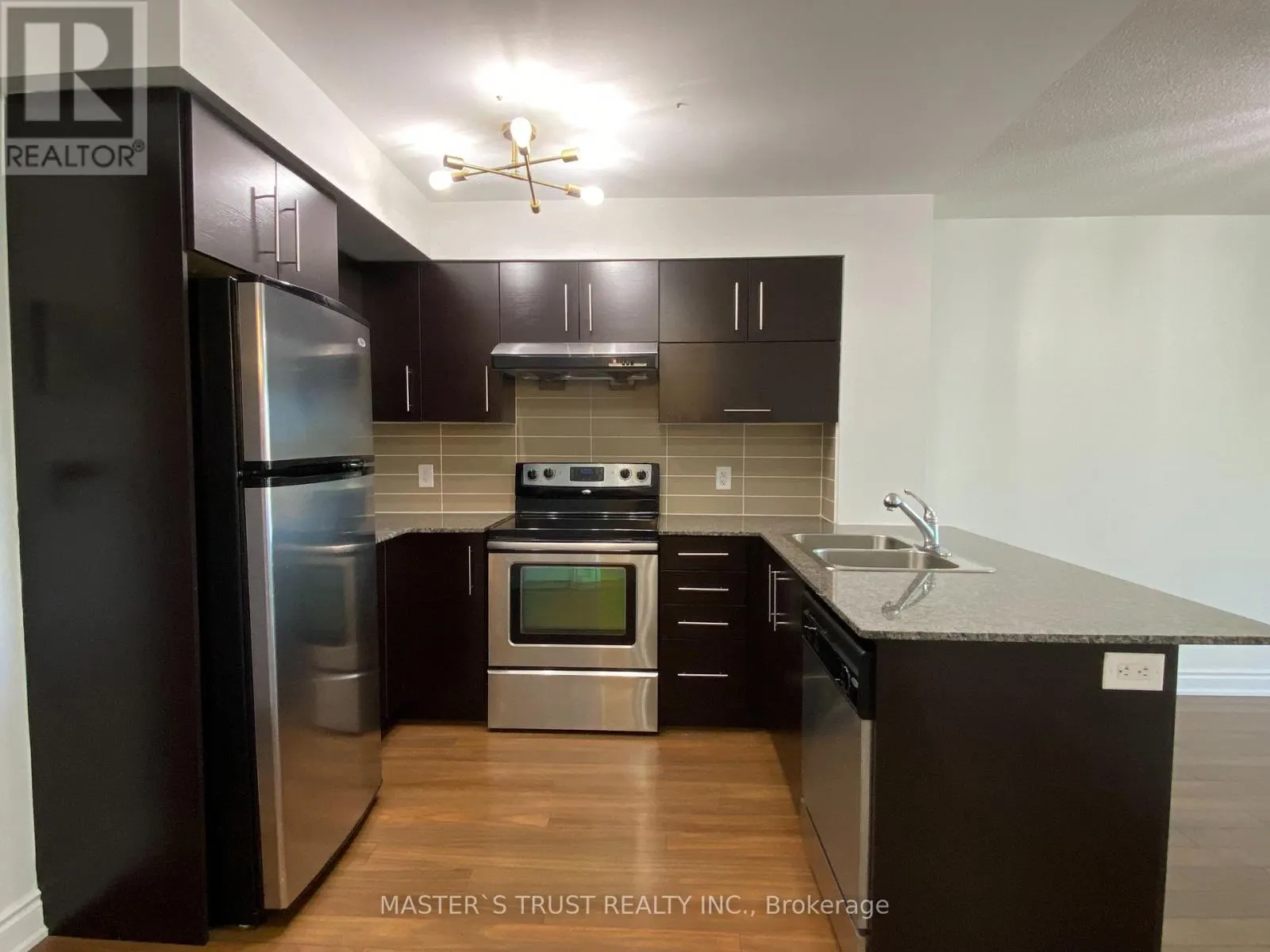 508 - 233 SOUTH PARK ROAD