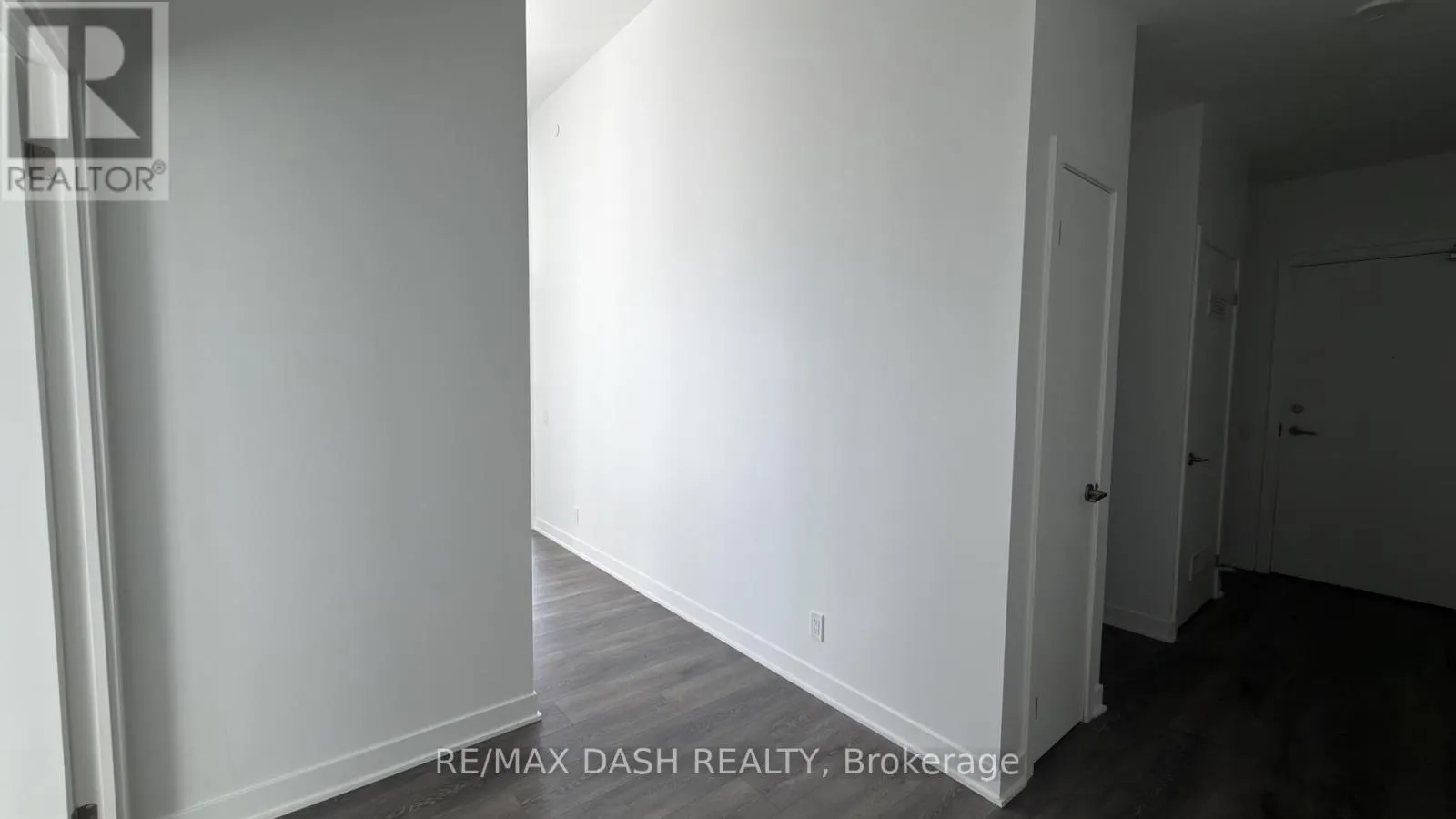 904 - 10 FLAVELLE TRAIL