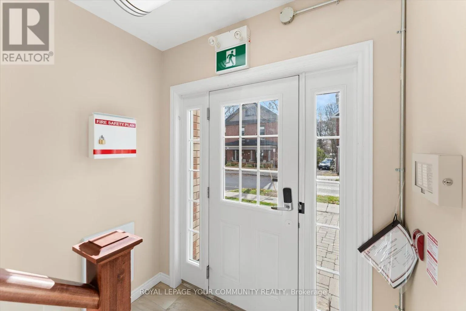 # 3 - 443 TIMOTHY STREET