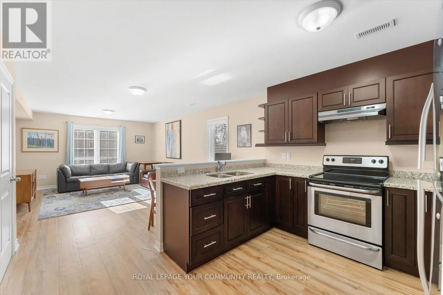 # 3 - 443 TIMOTHY STREET