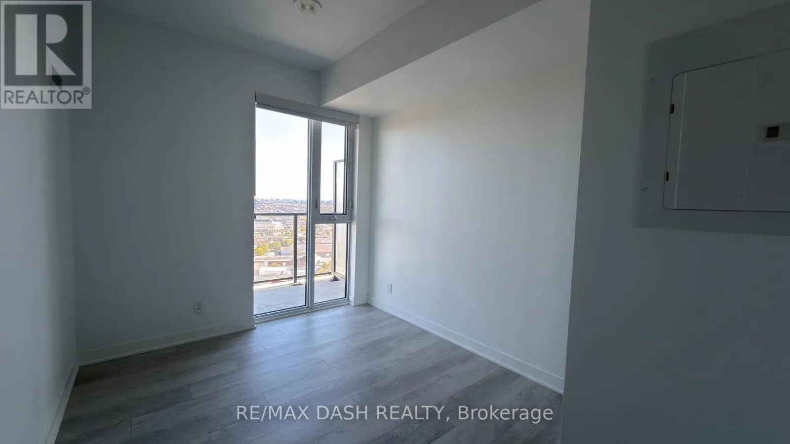 2812 - 6 FLAVELLE TRAIL