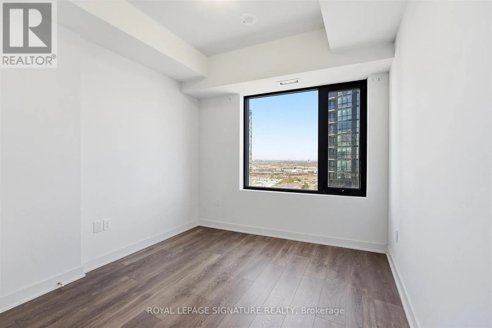 2805 - 2920 HIGHWAY 7 ROAD
