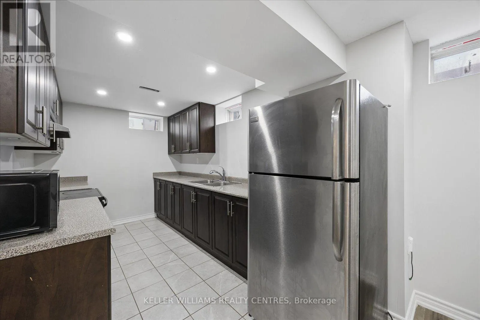 BASEMENT 1 - 277 GIBSON CIRCLE