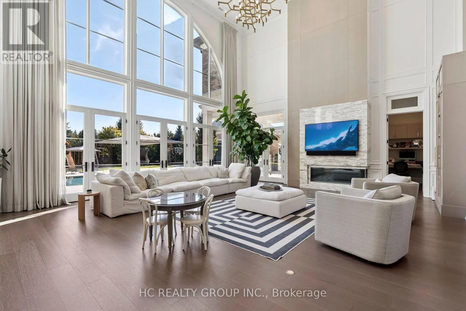 38 ADENA MEADOWS WAY