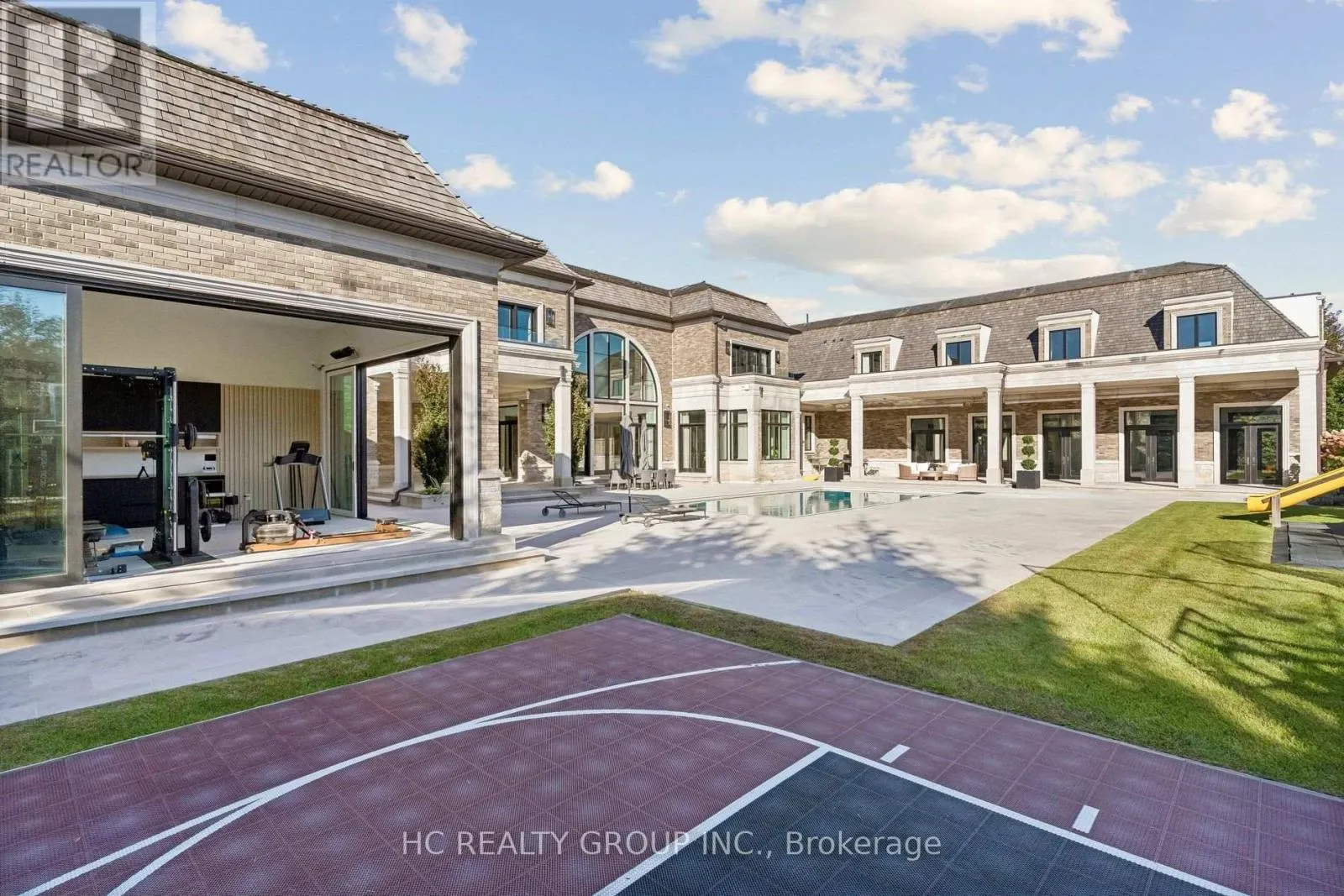 38 ADENA MEADOWS WAY