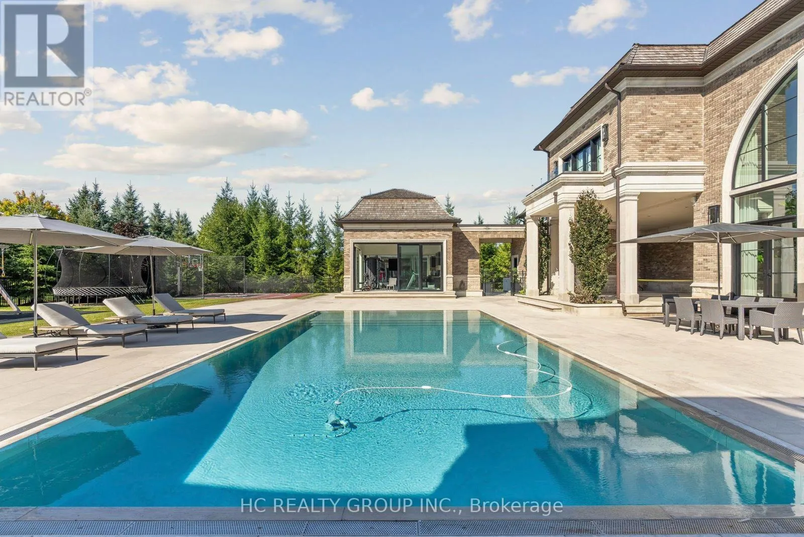 38 ADENA MEADOWS WAY