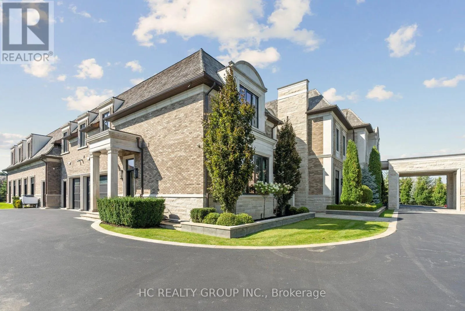 38 ADENA MEADOWS WAY
