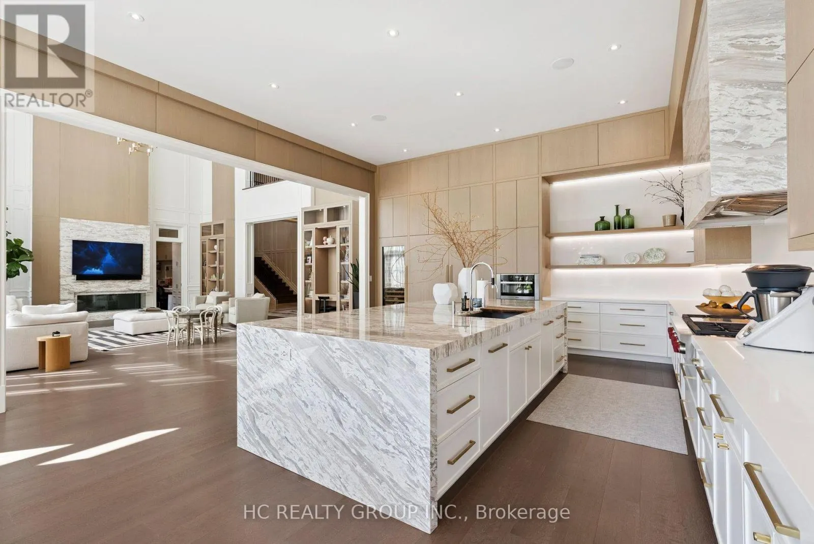 38 ADENA MEADOWS WAY