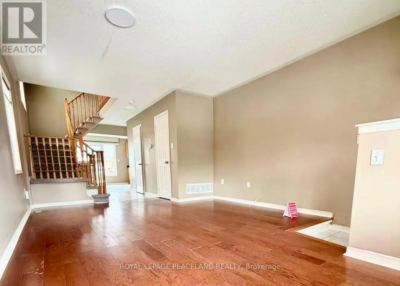 UPPER UNIT - 367 MARBLE PLACE