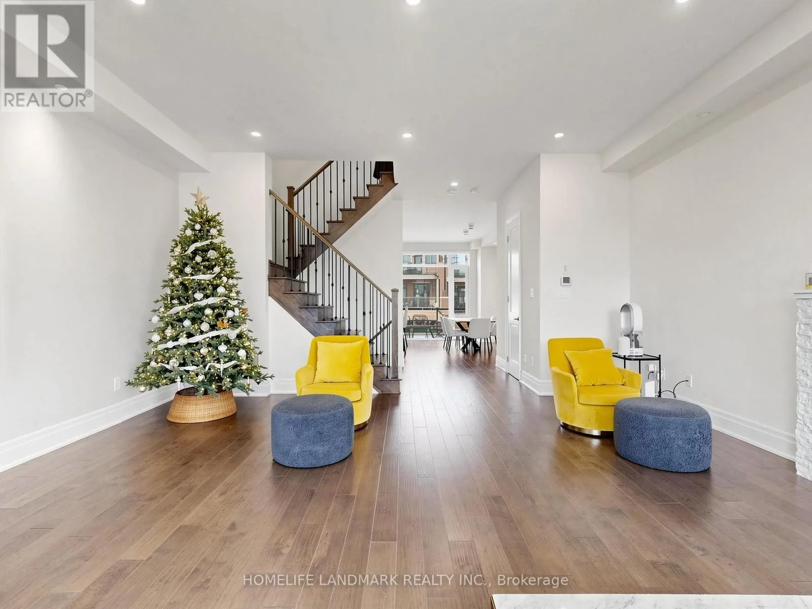 38 AYLIN CRESCENT
