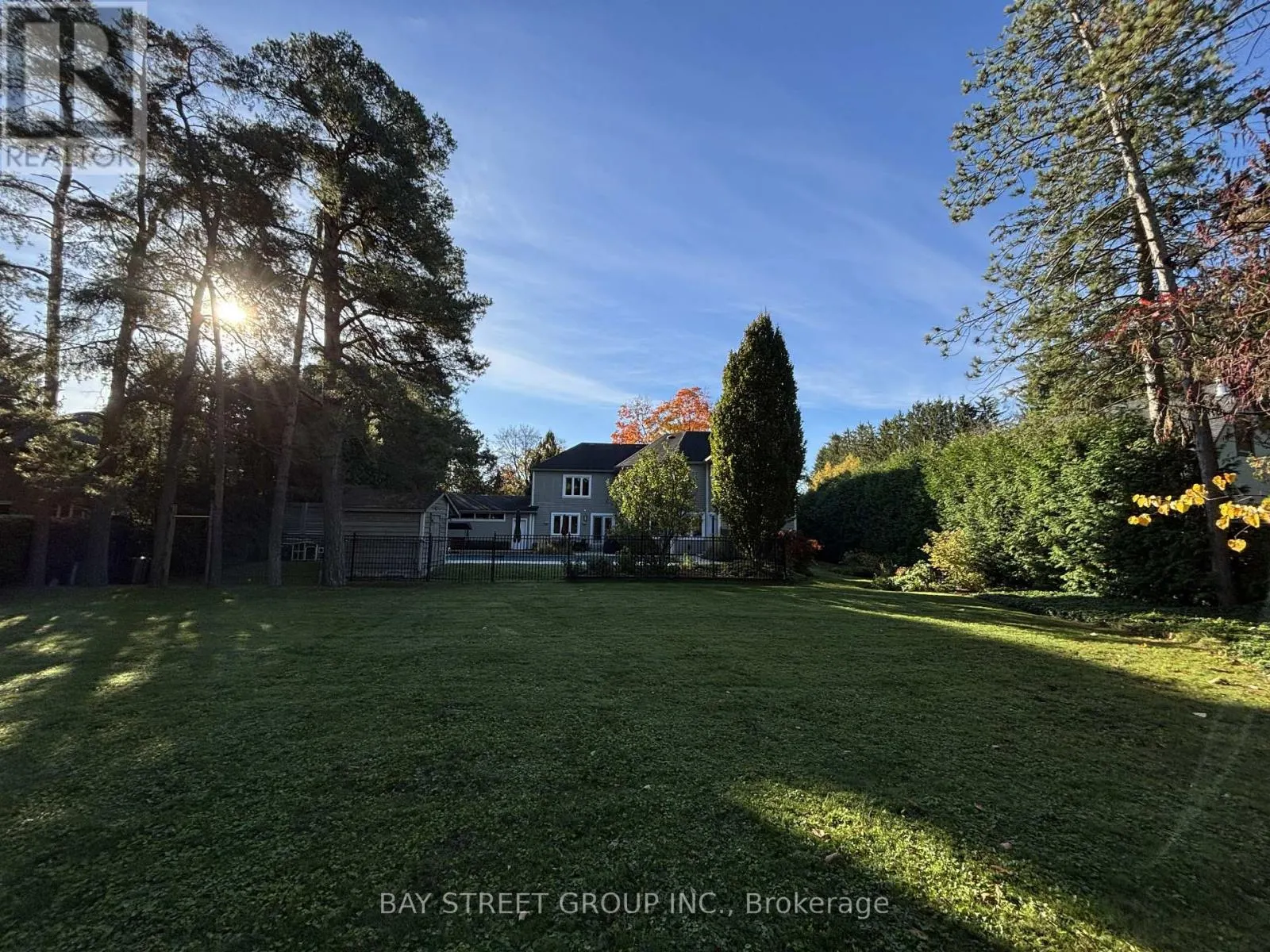 8 DODIE STREET