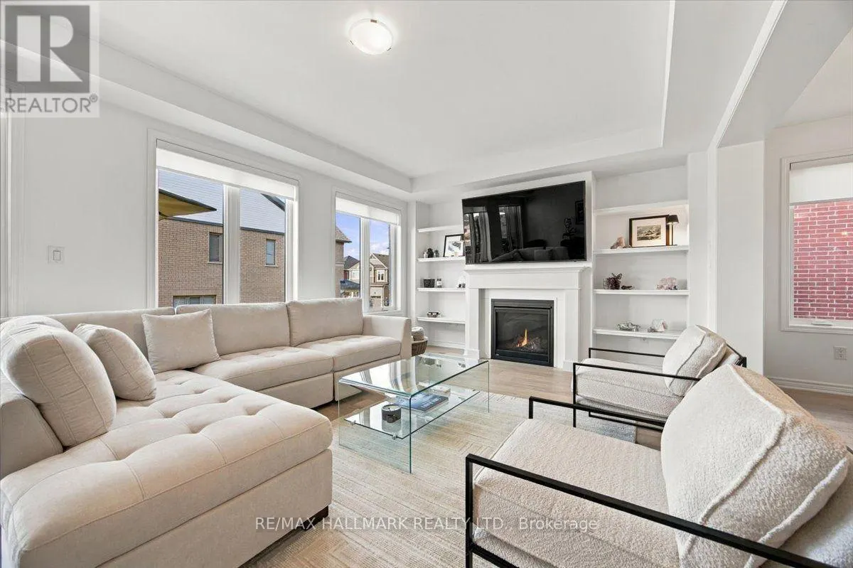 545 MIKA STREET
