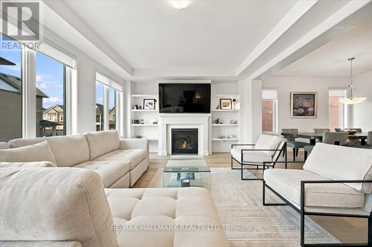 545 MIKA STREET