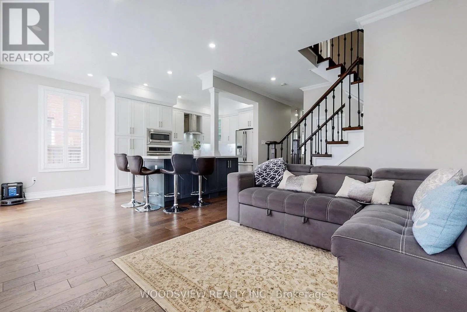 14 STOOKES CRESCENT