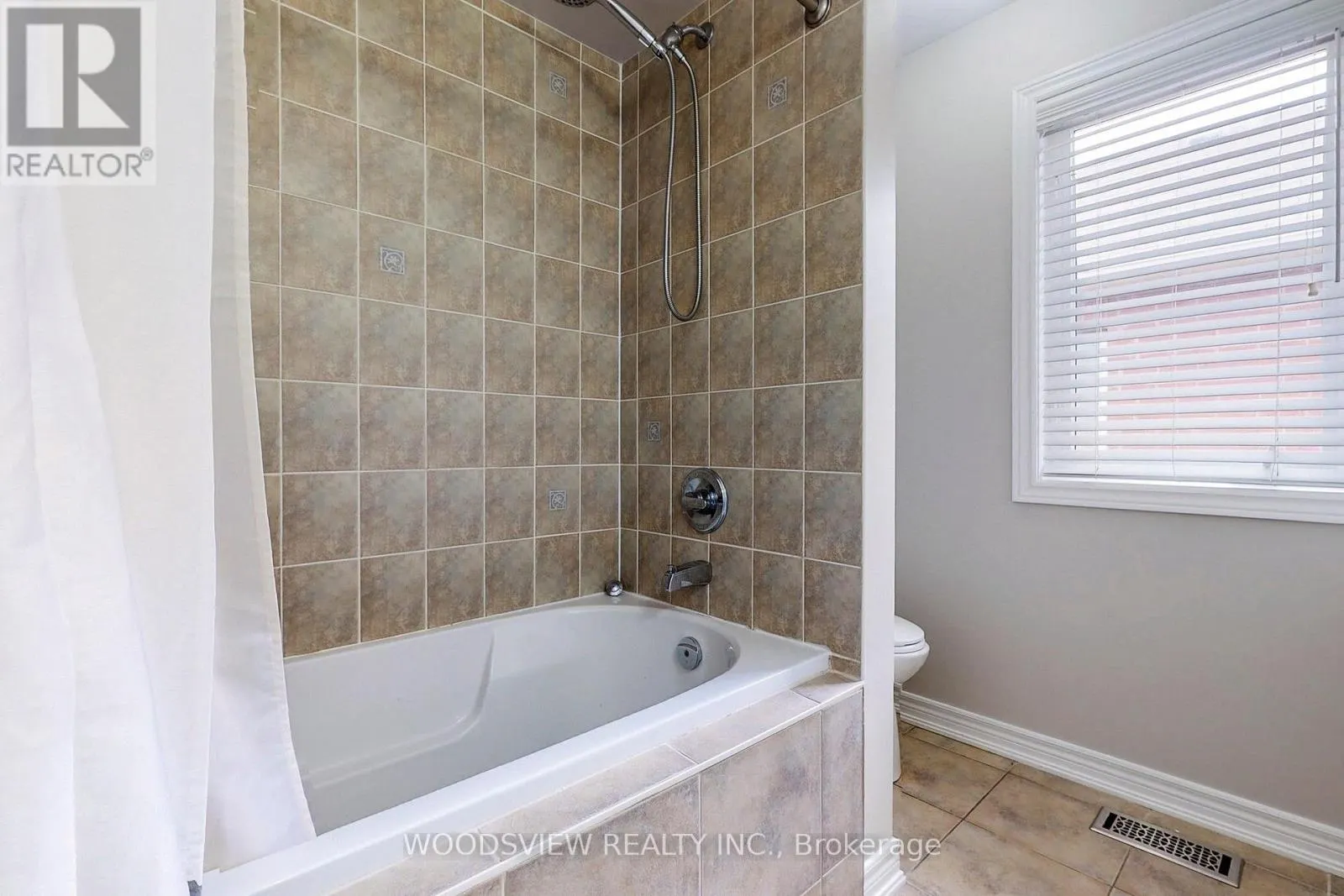 14 STOOKES CRESCENT